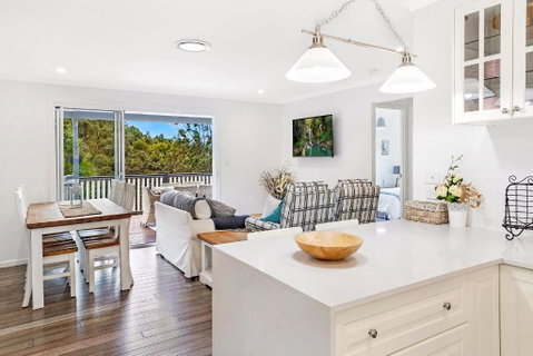 Red Gum Cottage - Palm Beach Accommodation 3