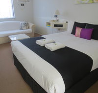 Aspley Pioneer Motel - Palm Beach Accommodation