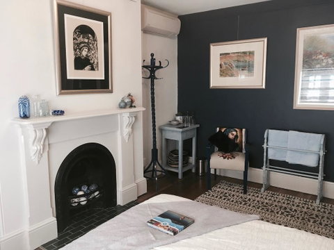 Assemblage Boutique Art B & B - Palm Beach Accommodation 2