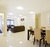 Astina Serviced Apartments - Central - Palm Beach Accommodation