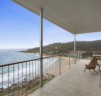 At Wye Eyrie with arguably the best views in town - Palm Beach Accommodation