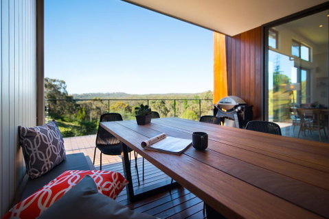 Aura House - Palm Beach Accommodation 1