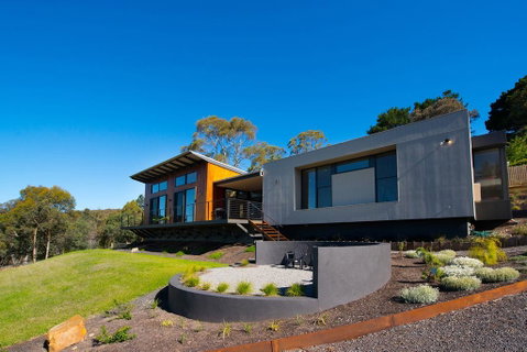 Aura House - Palm Beach Accommodation 0