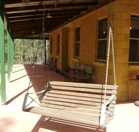 Back to the Bush - Palm Beach Accommodation