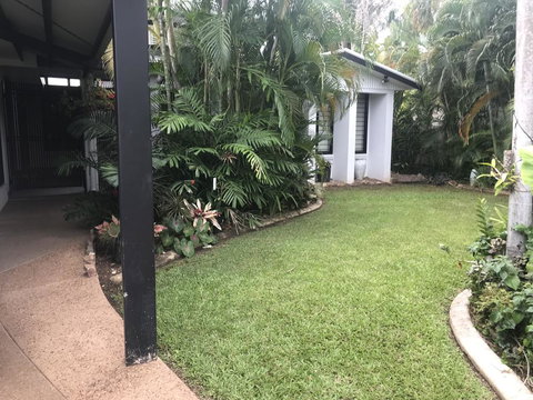 Bali Inspired Hideaway With Tropical Villa & Plunge Pool - Palm Beach Accommodation 1