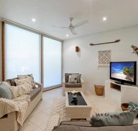 Balinese Beachfront Villa - Palm Beach Accommodation