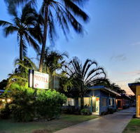 Bargara Gardens Boutique Villas - Palm Beach Accommodation