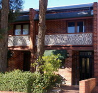 Barker Road - Palm Beach Accommodation