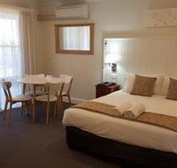Bathurst Gold Panner - Palm Beach Accommodation