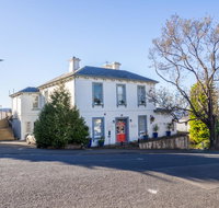 Battery Point Manor - Palm Beach Accommodation