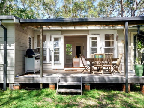Beach Shack - Palm Beach Accommodation 0