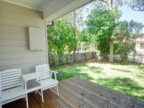 Beach Shack - Palm Beach Accommodation 1
