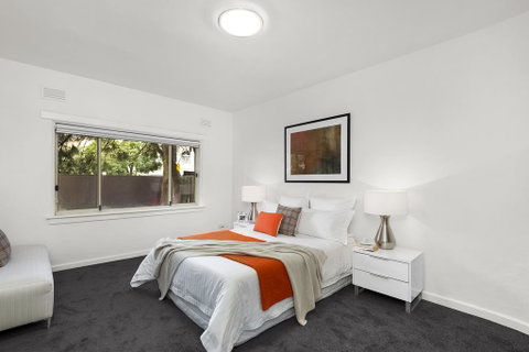 Beachfront Apartment - Palm Beach Accommodation 0