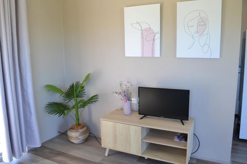 Rio Rita Ocean View Apartments - Palm Beach Accommodation 2