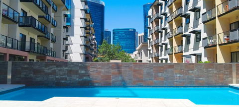 Resort-style Living In Perth CBD - 2X2 Apt - Palm Beach Accommodation 0