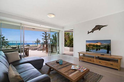 Reflections 202 - Palm Beach Accommodation 2