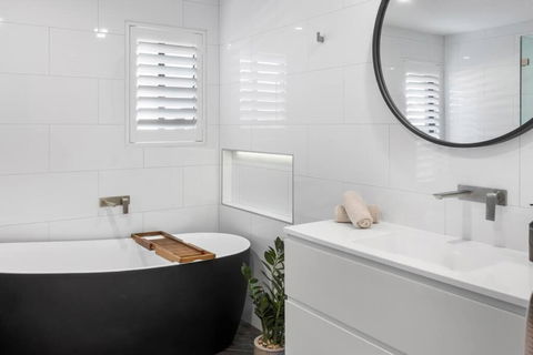 Rengor Executive Retreat - Palm Beach Accommodation 3