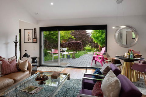 Reverie 101 - Palm Beach Accommodation 0