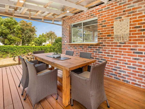 Rhyll Relaxer - Palm Beach Accommodation 1