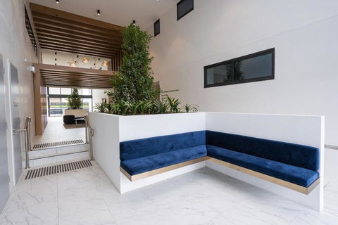 Richmond Place - 2BR W Parking & Gym - Palm Beach Accommodation 1