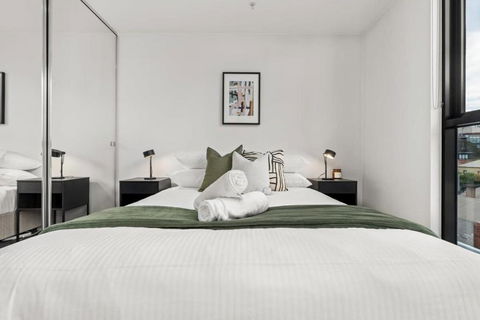Richmond Premium Escape - Walk To The MCG - Palm Beach Accommodation 2