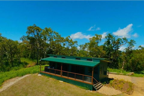 Ridge Cabin - Stunning Views - 5km From Neighbours - Palm Beach Accommodation 1