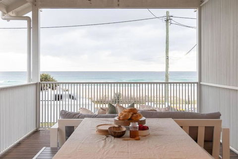 Rigi On Currumbin Beach - Palm Beach Accommodation 1