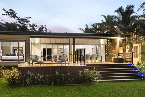 Ripples On The Beach - Beachfront Mission Beach - Palm Beach Accommodation 1