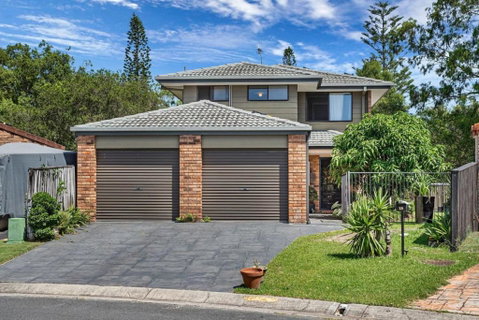 Riverfront Oasis In Elanora - Palm Beach Accommodation 2