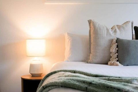 Riverside Farm Stay - Palm Beach Accommodation 2