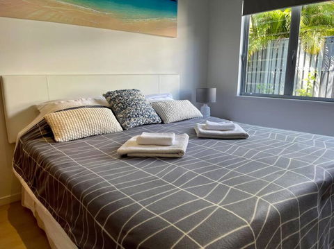 Relax At Trinity Beach Getaway, Blue Lagoon, Trinity Beach - Palm Beach Accommodation 0