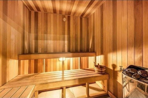 Ruby - Self Contained, Privately Managed Apartments - Palm Beach Accommodation 2