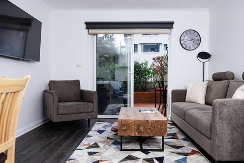 Salamanca Getaway Battery Point - Palm Beach Accommodation 1