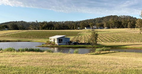 Romantic Lakehouse Set In A Private Vineyard In The Hunter Valley - Palm Beach Accommodation 0
