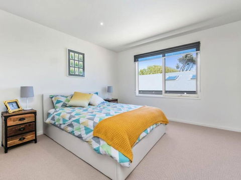 RYE/BLAIRGOWRIE FAMILY ENTERTAINER.. - Palm Beach Accommodation 1