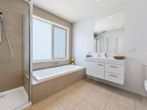 RYE/BLAIRGOWRIE FAMILY ENTERTAINER.. - Palm Beach Accommodation 2