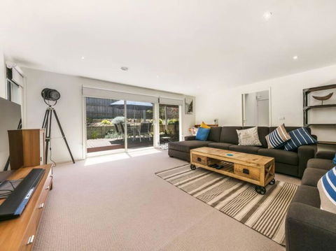 RYE/BLAIRGOWRIE FAMILY ENTERTAINER.. - Palm Beach Accommodation 3