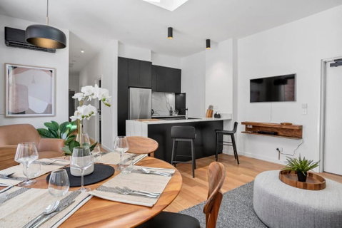 Sanctuary At Saddlers - Where Rustic Meets Refined - Palm Beach Accommodation 3