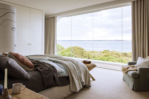 Sagres Queenscliff - Luxury House By The Beach - Palm Beach Accommodation 0