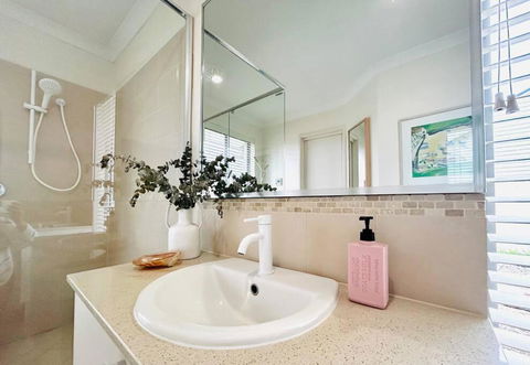 Salt - Palm Beach Accommodation 3