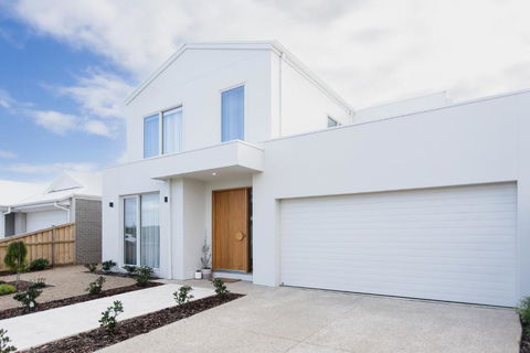 Saltwater Lux, 4 Bdrm, 3 Bath, Golf, Weddings, Beaches, Adventure Park - Palm Beach Accommodation 0