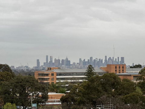 Samma - Linden Apartments In Ivanhoe - Palm Beach Accommodation 2