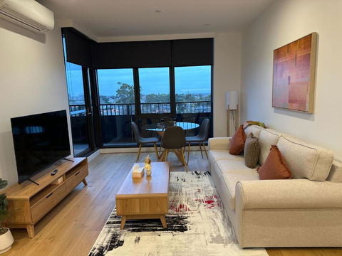 Samma - Linden Apartments In Ivanhoe - Palm Beach Accommodation 1