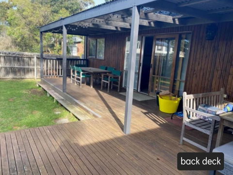 Sanders Beach House - Palm Beach Accommodation 1