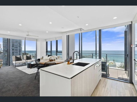 Sandbar Private Apartments - Hosted By Burleigh Letting Company - Palm Beach Accommodation 0