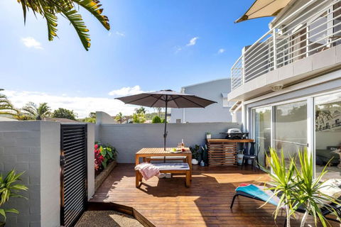 Sandcastles At The Beach - Palm Beach Accommodation 0