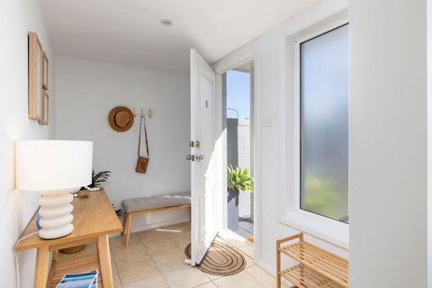 Sandcastles At The Beach - Palm Beach Accommodation 3