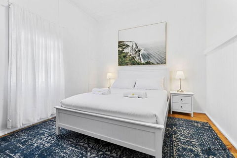 Sandown Beachside Cottage - Palm Beach Accommodation 3
