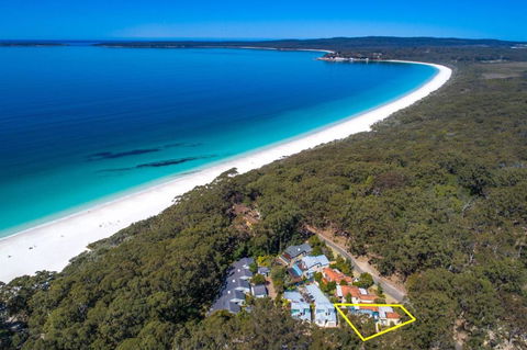 Sandpiper, Hyams Beach - Palm Beach Accommodation 3