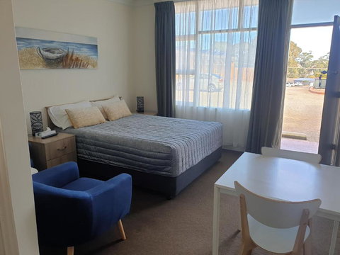 Sandpiper Motel Ulladulla - Palm Beach Accommodation 0